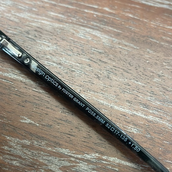 Design Optics by Foster Grant +1.50 black pattern eyeglasses with rhinestones - Picture 6 of 15